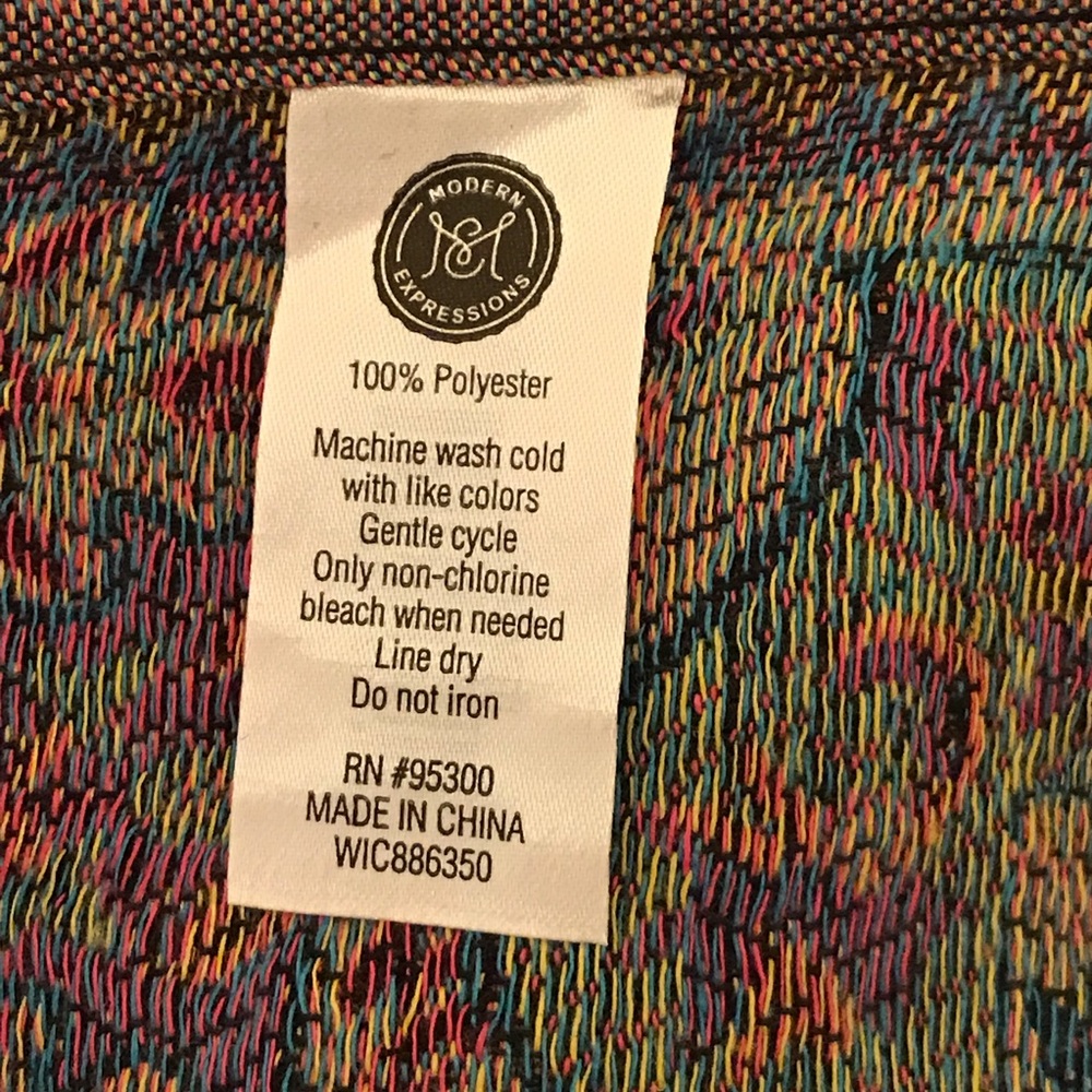 NWOT. Modern Expressions Multicolor Paisley scarf. - Picture 6 of 9